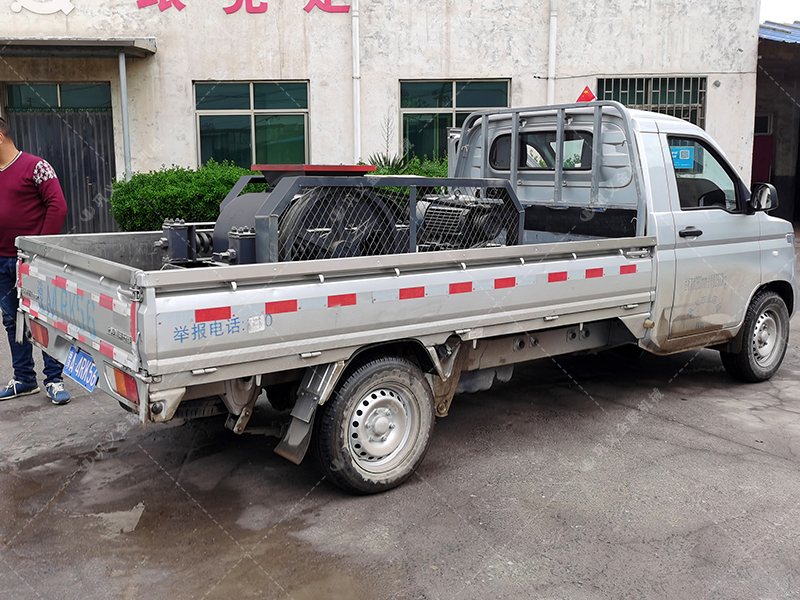 狼牙破碎機是什么設備？在哪些行業(yè)中有廣泛應用？